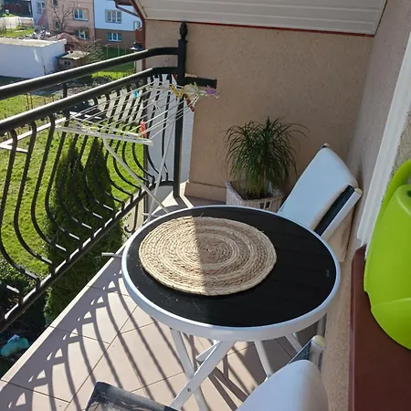 Quarto em Acomodações Particulares Goscinne Jana *